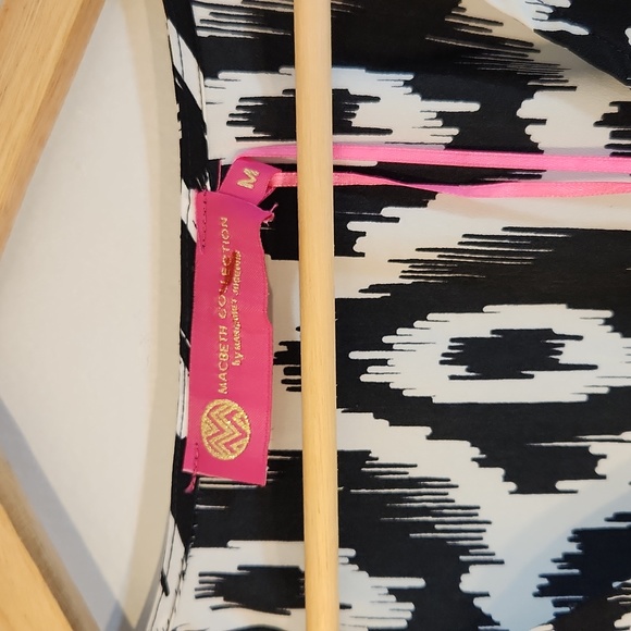 Macbeth collection by Margaret Joseph size M perfect for the ⛱️ - Picture 2 of 8